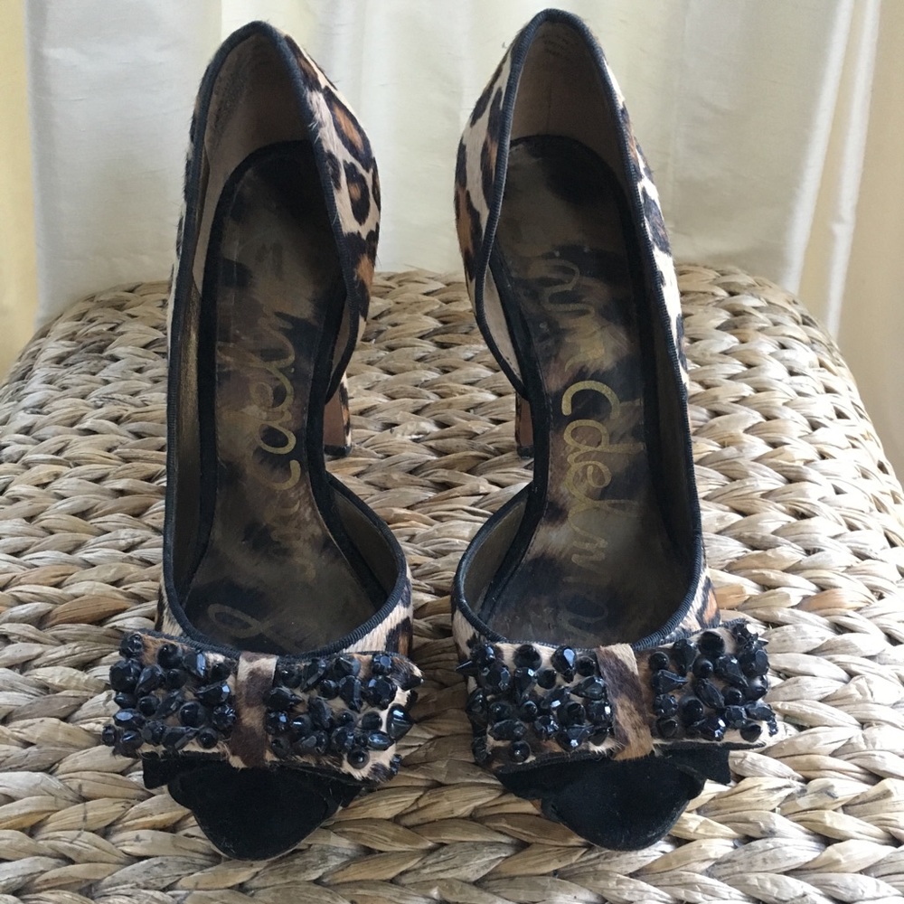 Sam Edelman - Lorna Spike Bow Peep Toe Pumps
